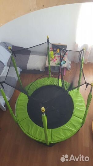 Детский батут с сеткой