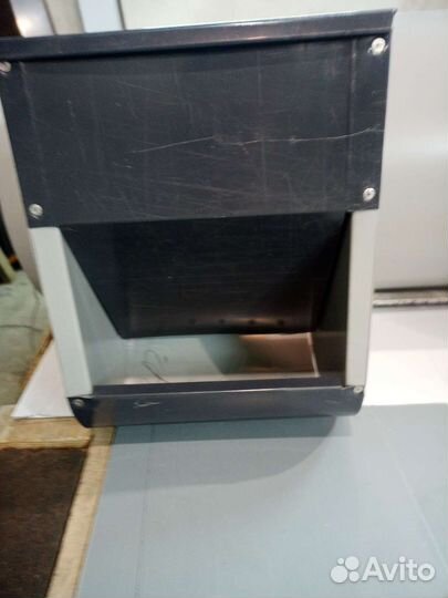 Кормушки для кроликов