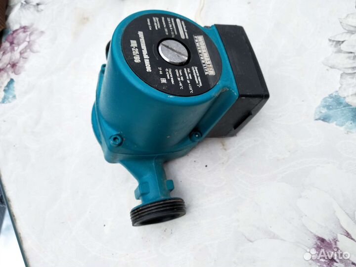 Насос водяной циркулярный в дом