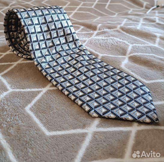 Шелковый итальянский галстук