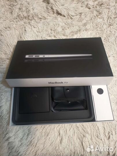 Apple MacBook Air 11