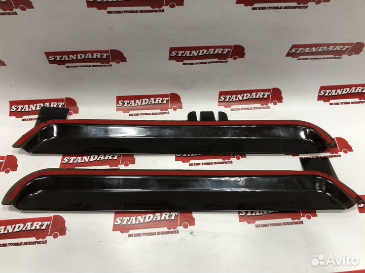 Ветровик двери Faw J6 (черный)