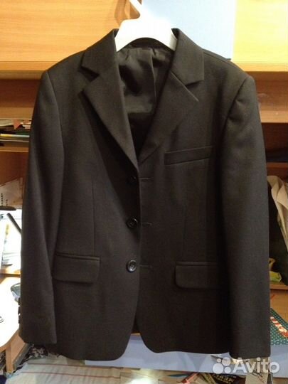 Пиджак школьный на мальчика. Рост 122-60-60