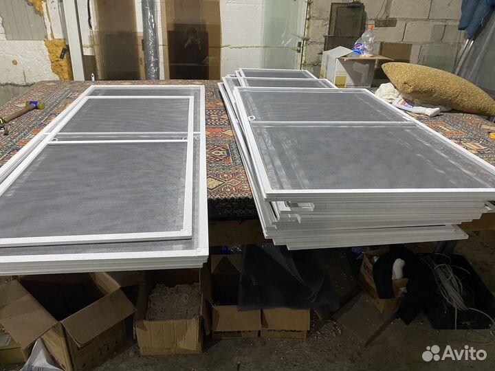 Москитные сетки на окна и двери