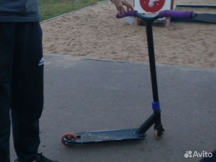 Трюковой самокат