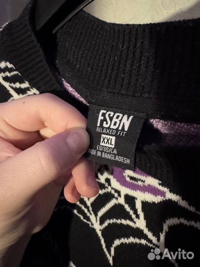 Свитер оверсайз