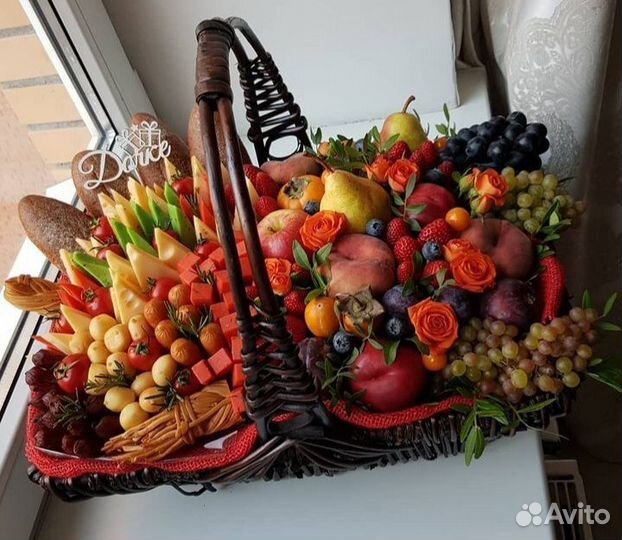 Съедобные букеты, фруктовые корзины