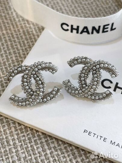 Серьги Chanel