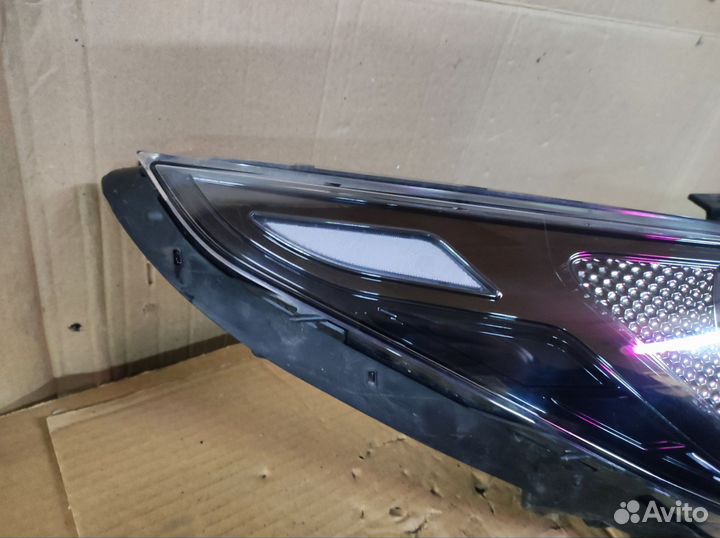 Фара правая Solaris 2 c 20г.в галоген оригинал б.у
