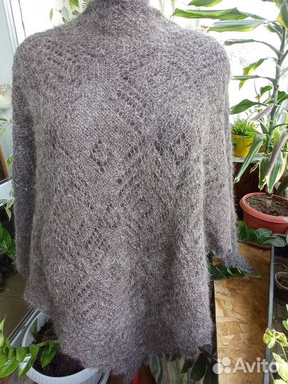 Косынка полушалок пуховая ручной вязки