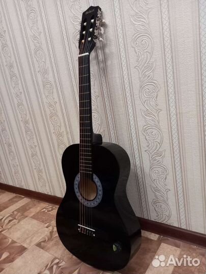 Гитара классическая 6 струнная