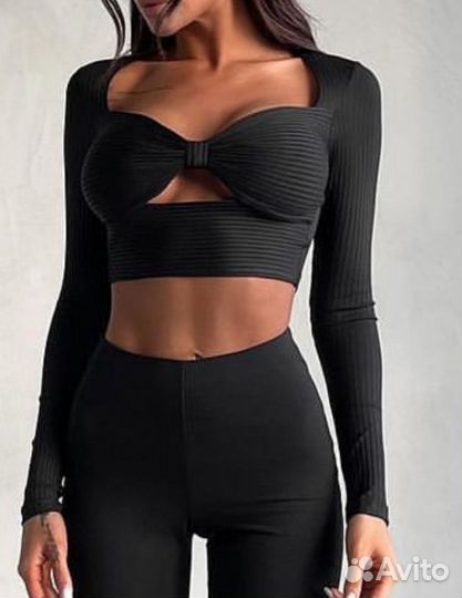 Топ с длинным рукавом