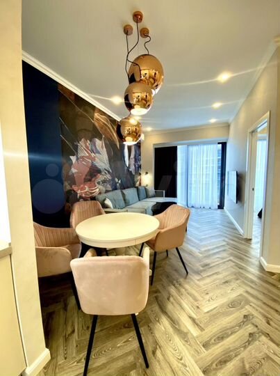 1-к. квартира, 67,3 м², 12/20 эт.