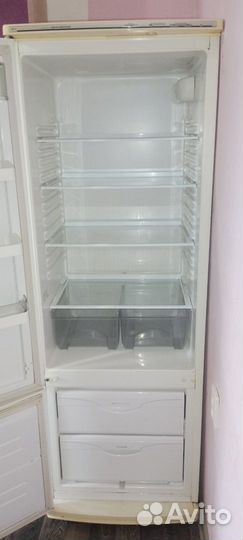 Холодильник атлант бу
