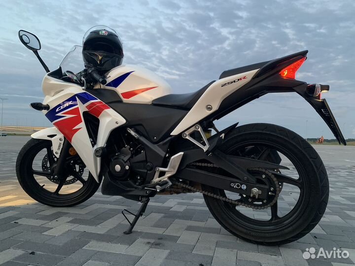 Honda cbr250rr