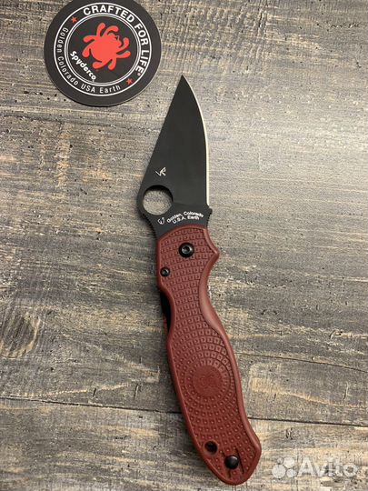 Spyderco para 3 St.Nick’s Exclusive