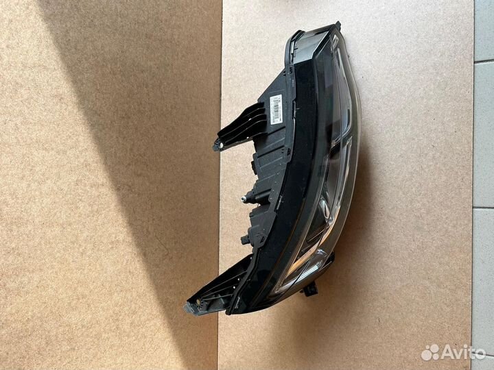 Фара правая Renault Talisman Pure LED