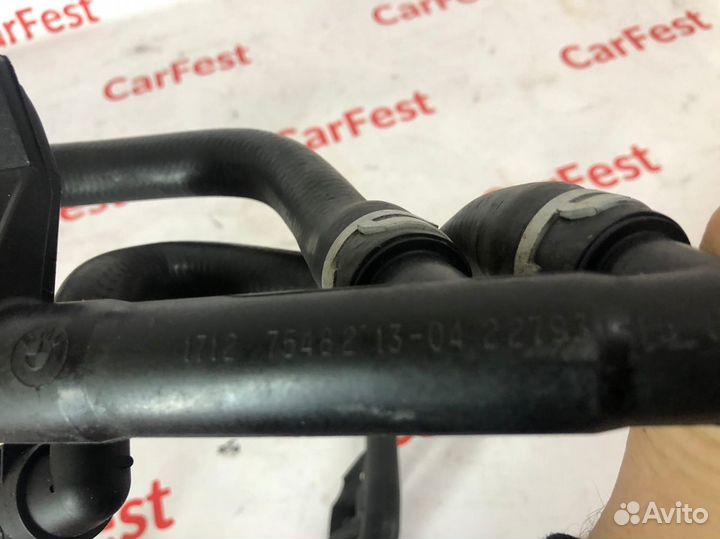 Патрубок BMW E90 Патрубок нижний бмв е90