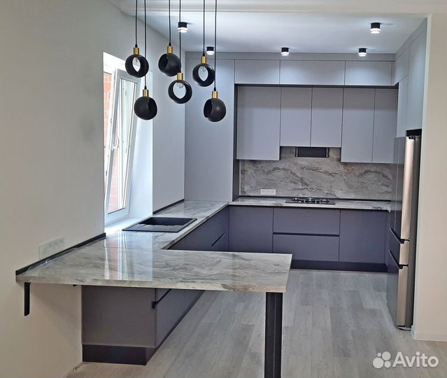 Угловой кухонный гарнитур