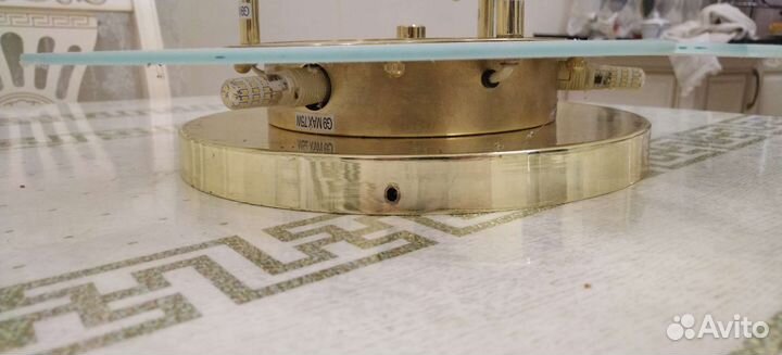 Светильник потолочный