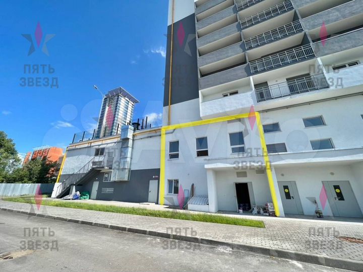 Помещение под офис с отдельным входом 693 кв.м