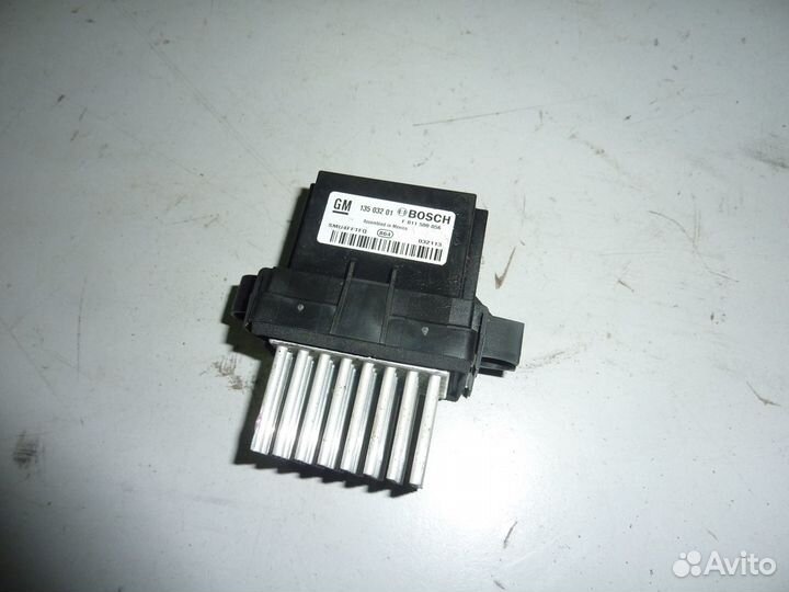 Opel Astra J Резистор отопителя