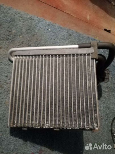 Радиатор кондиционера на форд3