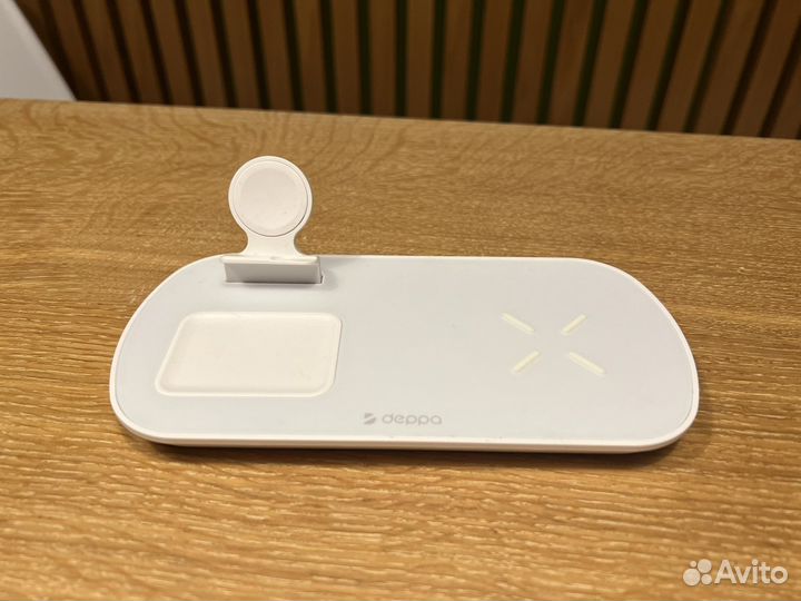 Зарядная станция 3в1:iPhone, Apple Watch, Airpods