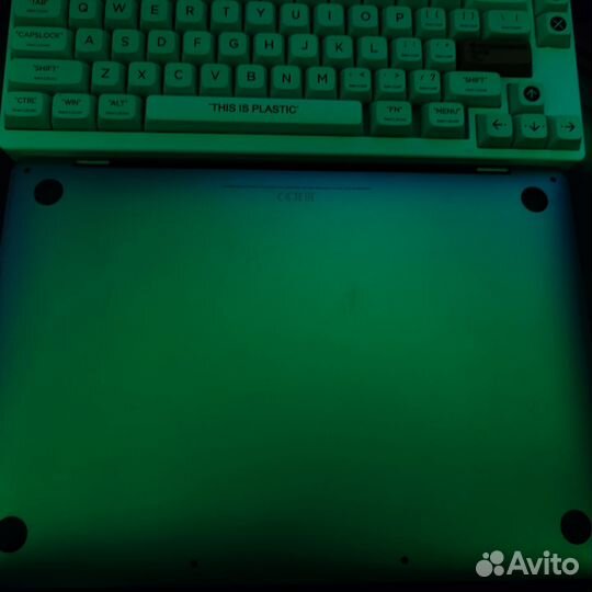 Apple MacBook Pro 13 2020 touchbar