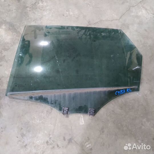 Стекло заднее левое Citroen C4 B7