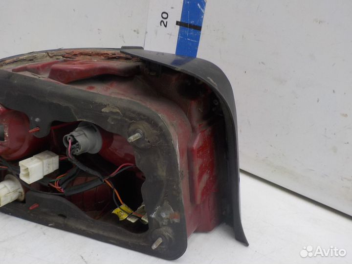 Фонарь задний правый Hyundai Sonata 4 2001