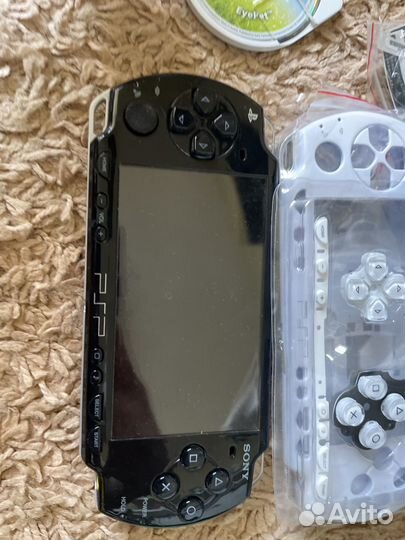 PSP 2000