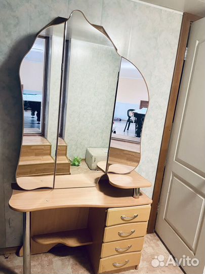 Трюмо трельяж бу