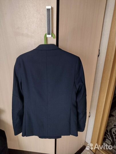 Школьный костюм для мальчика 140см