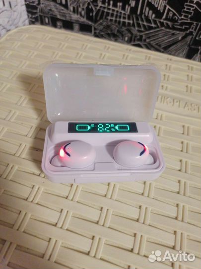 Беспроводные наушники