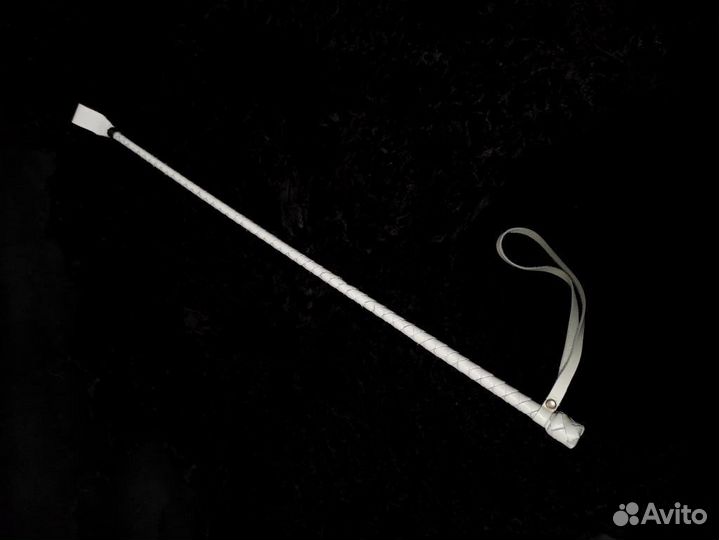 Стек / хлыст белый