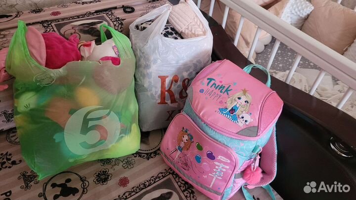 Детские вещи и игрушки