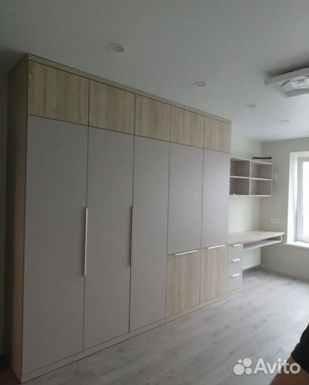 Стенка в гостиную