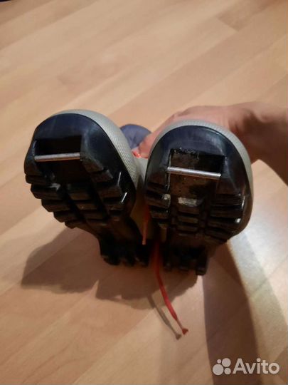 Лыжные ботинки размер 32