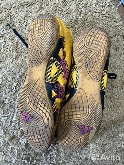 Футзалки adidas