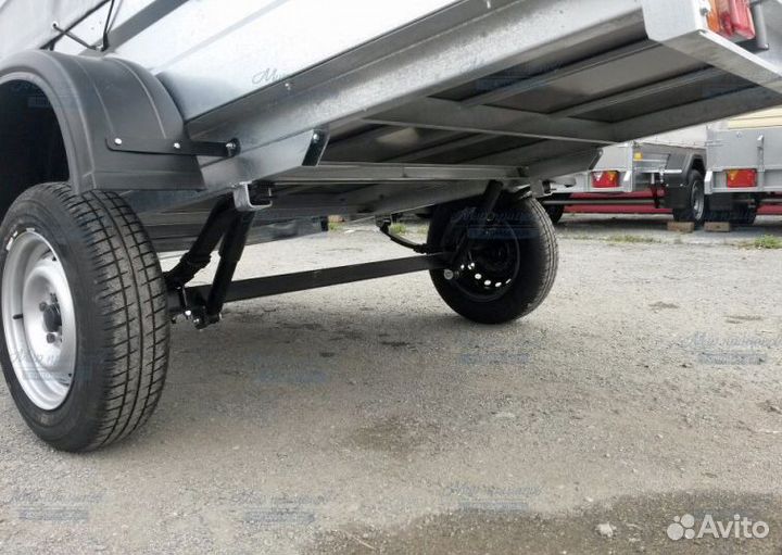 Прицеп - самосвал с ложементами для лодки