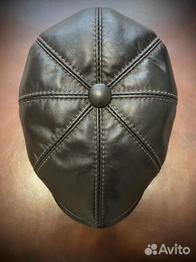 Кожаная кепка восьмиклинка