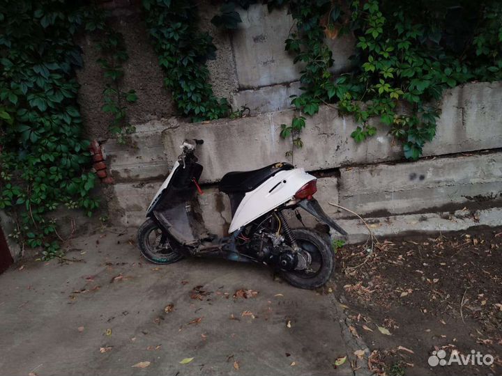 Honda dio af 27