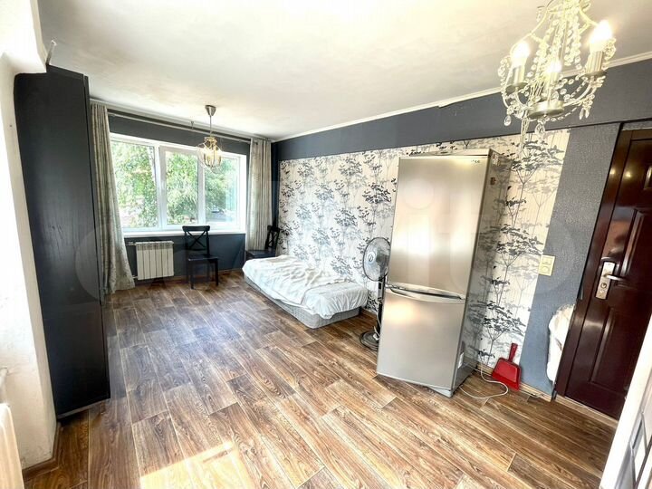 Комната 18 м² в 5-к., 2/5 эт.