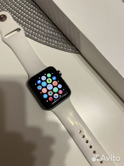 Часы apple watch 3 42mm