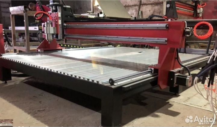 Фрезерный станок по дереву