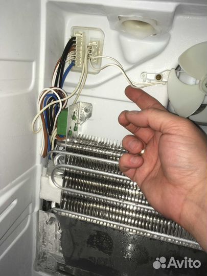 Ремонт холодильников