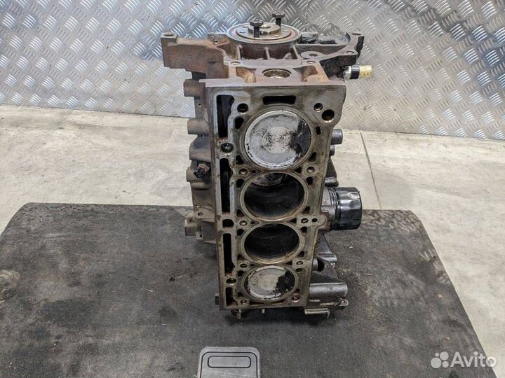 Двигатель K4M812 Renault Megane 2