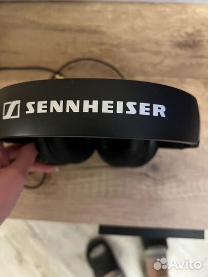 Dj контроллер+ sennheiser hd205