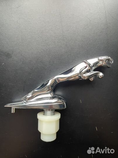 Фигурка на капот ягуар jaguar оригинал